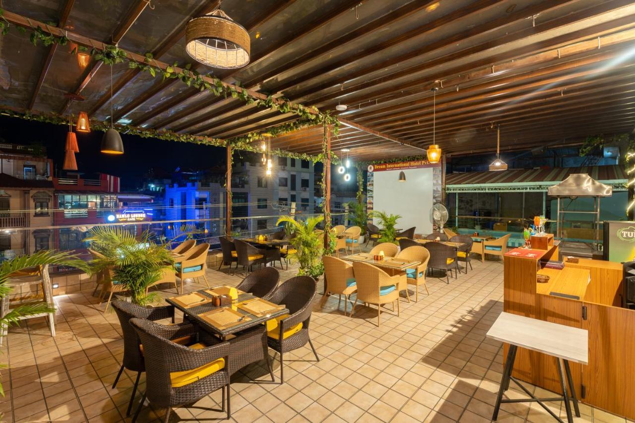 Dream International Hotel Rummindei Exterior foto